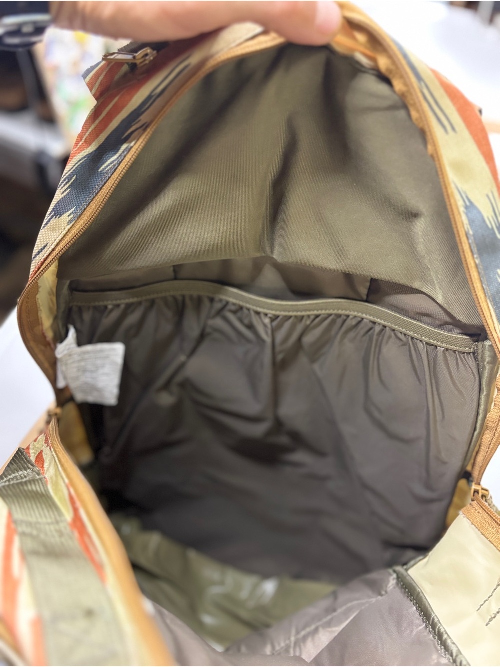 DAKINE Interval Wet/Dry 24L Backpack Surf Pack Painted Palm - Picture 9 of 10